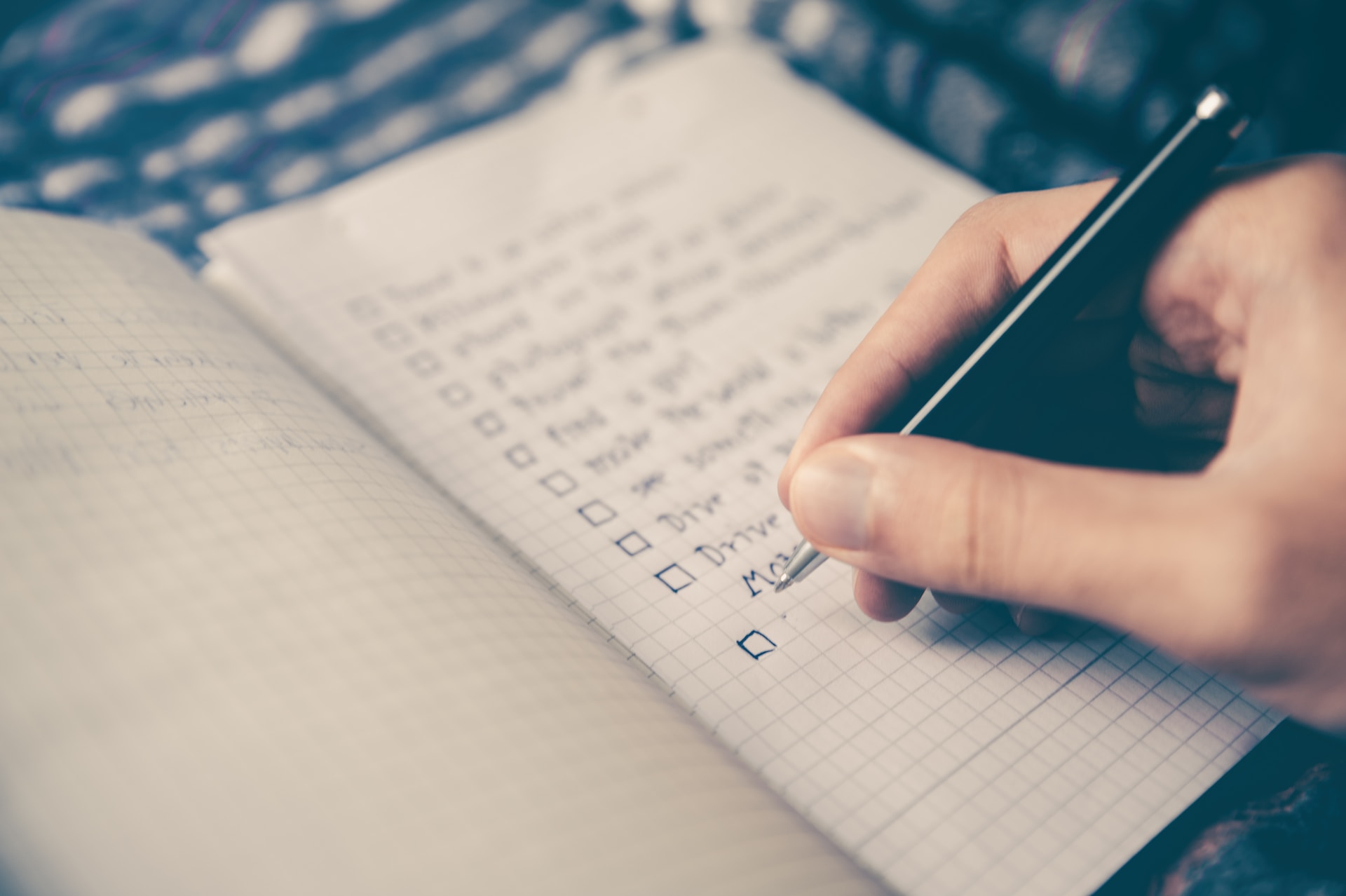 Gather the Requirements: A Collaborative Crescendo